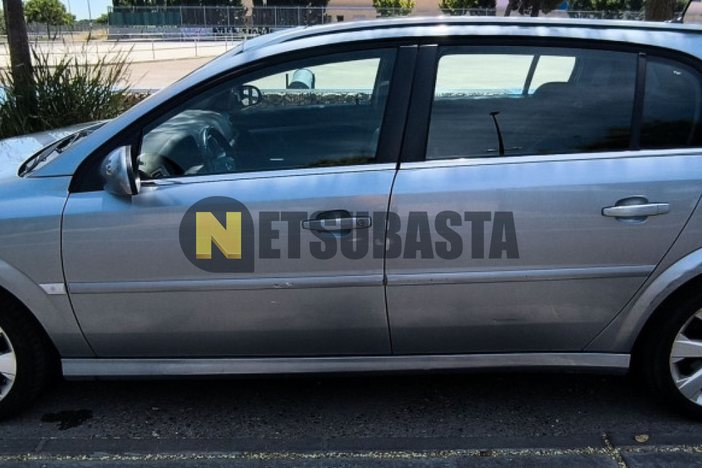 Opel Signum 3.0 V6 CDTi 24V 2006
