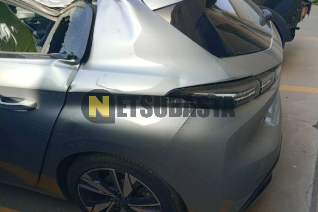Peugeot 308 1.5 BlueHDi EAT8 2024