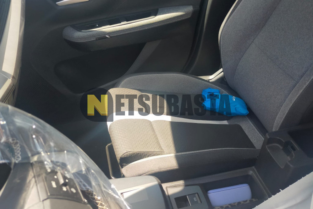 Opel Frontera Hybrid 145 2025