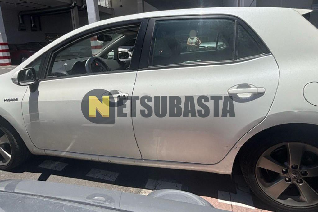 Toyota Auris 1.8 Híbrido 2012