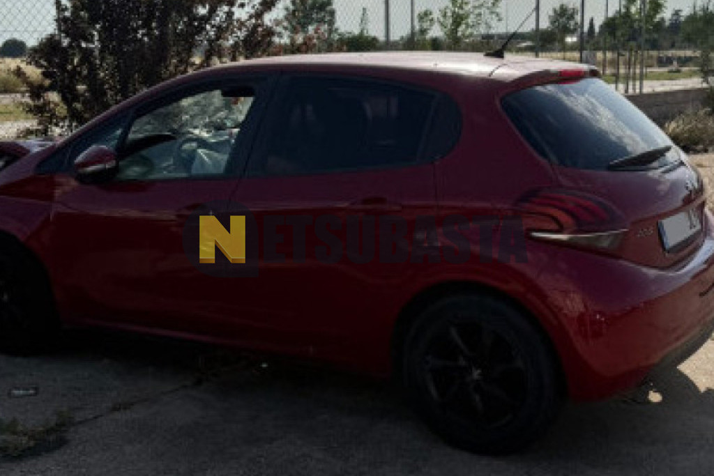Peugeot 208 1.2 PureTech 2016