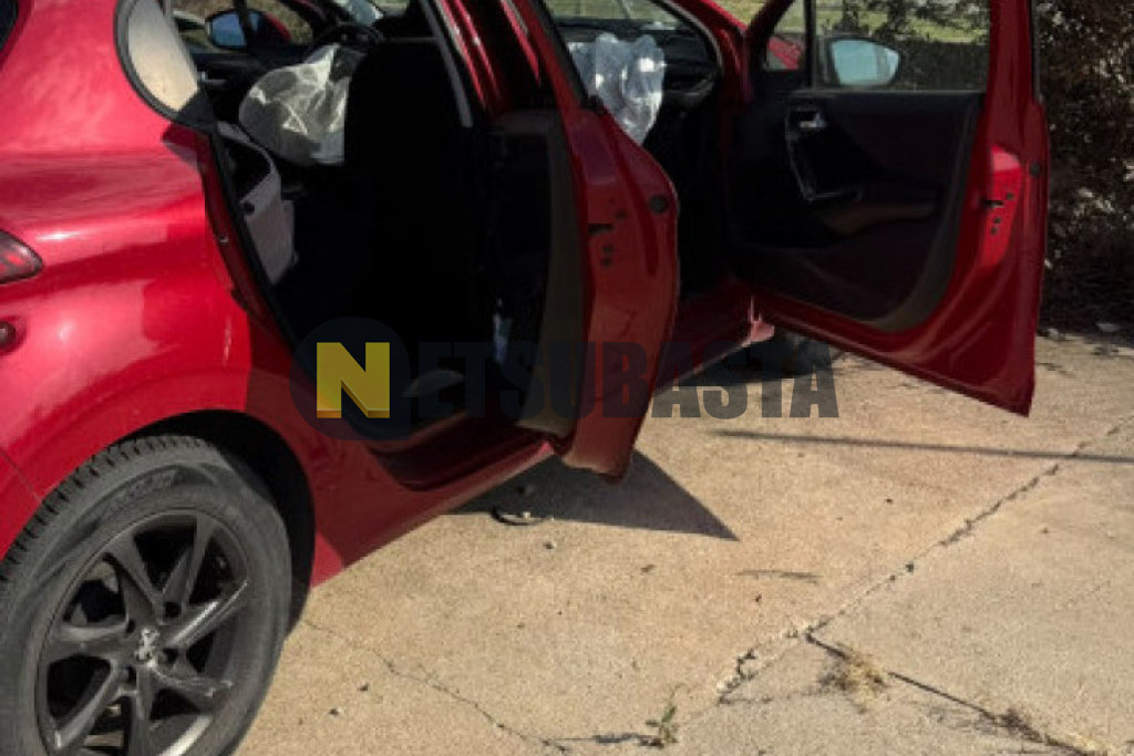 Peugeot 208 1.2 PureTech 2016