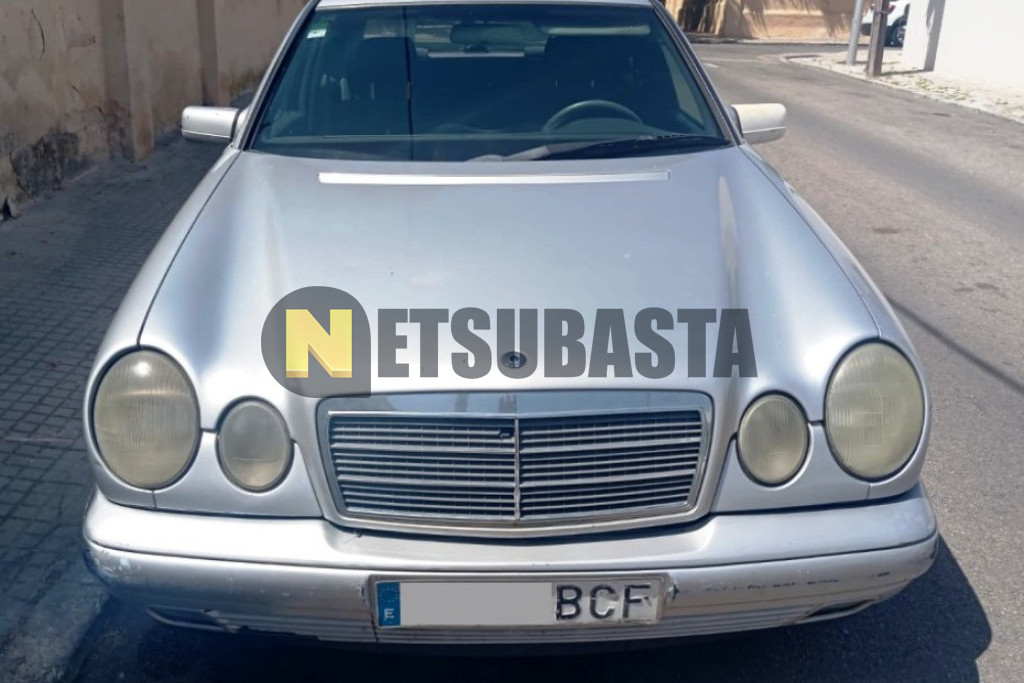 Mercedes-Benz E 240 Aut. 1998