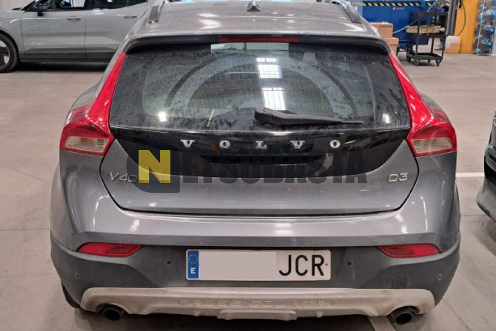 Volvo V40 D3 2015