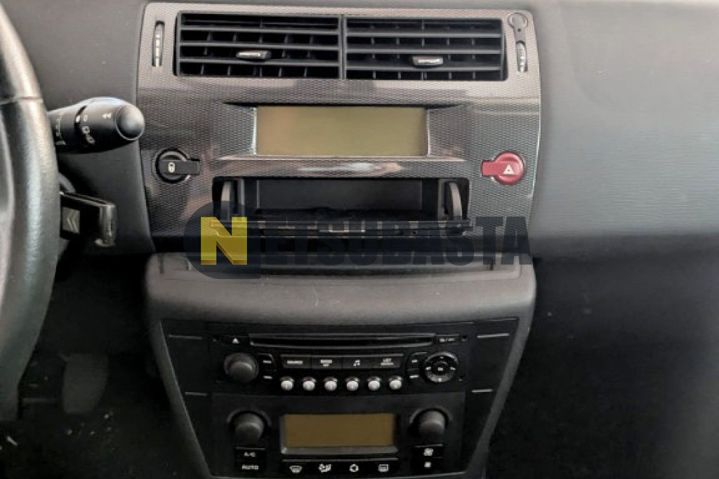 Citroën C4 1.6i 16cv 2006