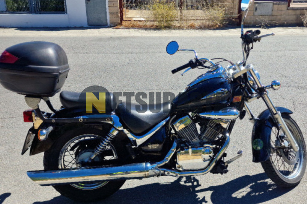 Suzuki Intruder 250 2008