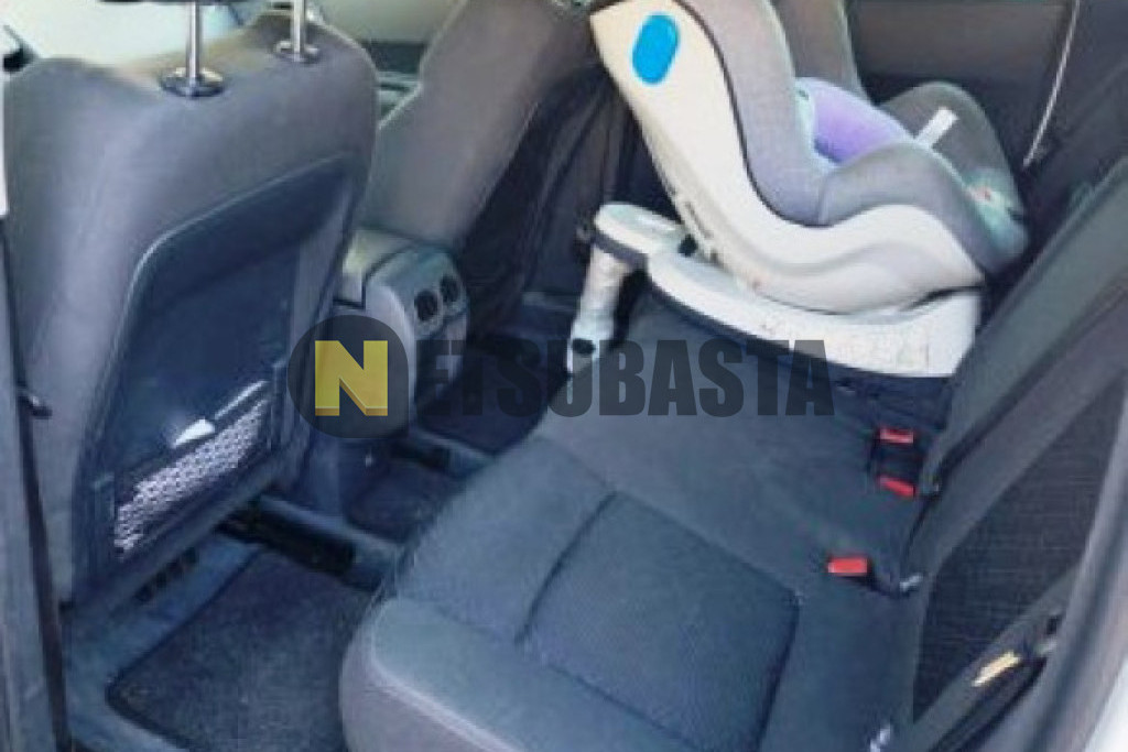 Peugeot 3008 1.2 PureTech 2016