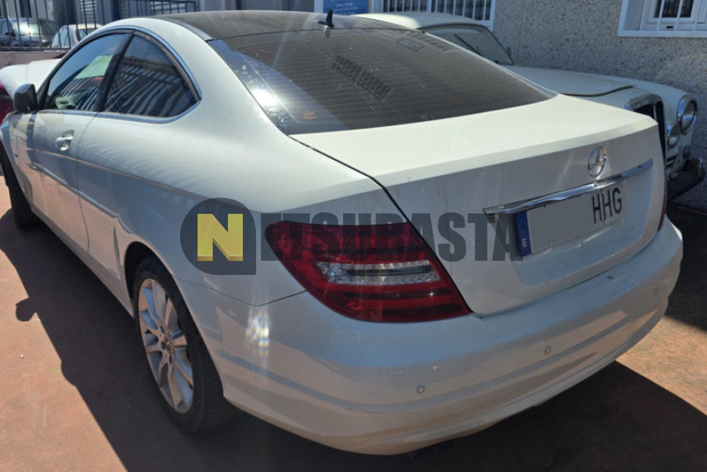 Mercedes-Benz C 180 BlueEFFICIENCY Coupé 2011