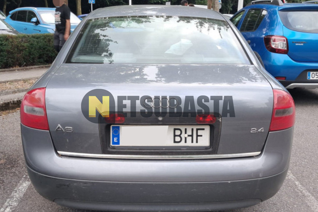 Audi A6 2.4 2001
