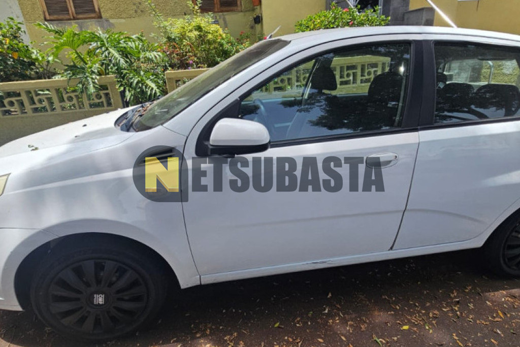 Chevrolet Aveo 1.2 16v 2011