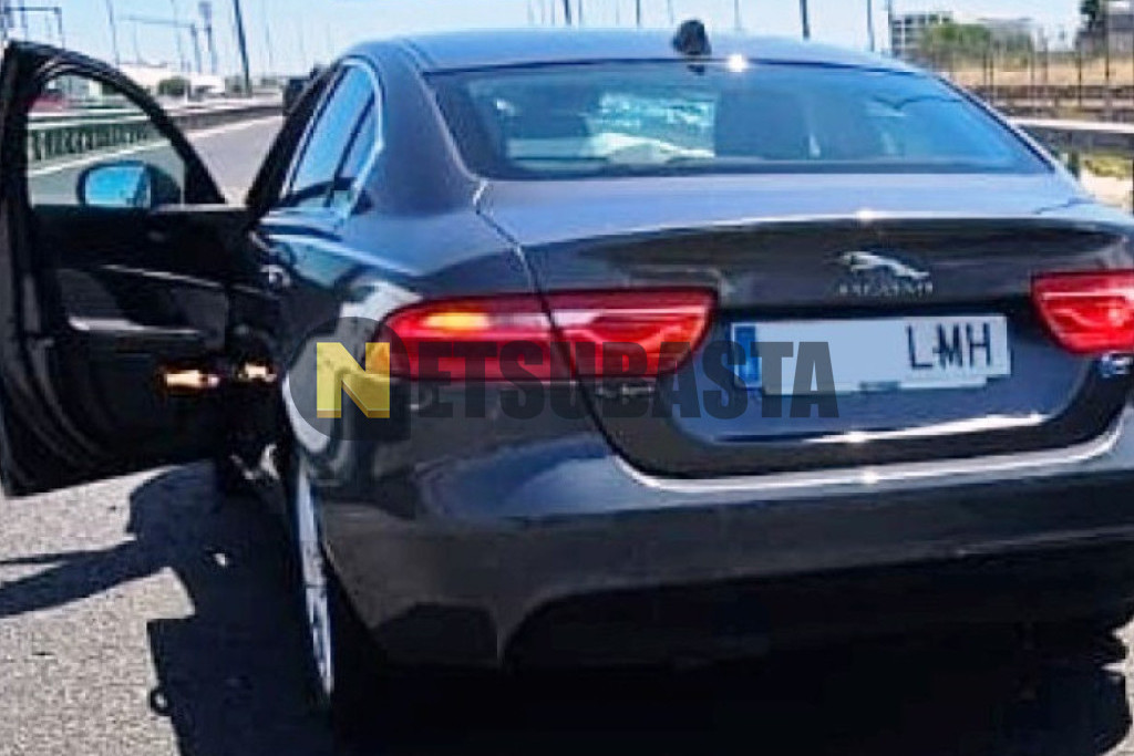 Jaguar XE 2.0 Diesel Auto 2016
