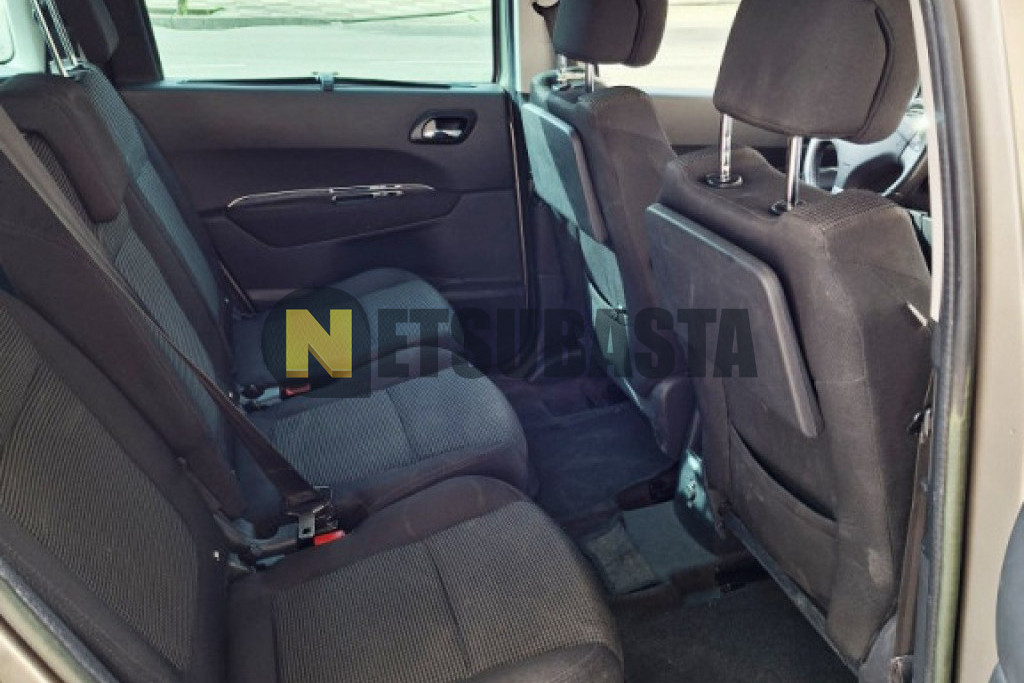 Peugeot 5008 2.0 HDI 2011