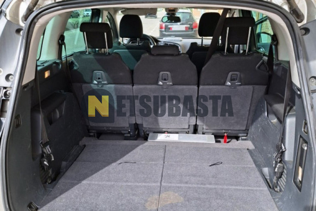 Peugeot 5008 2.0 HDI 2011