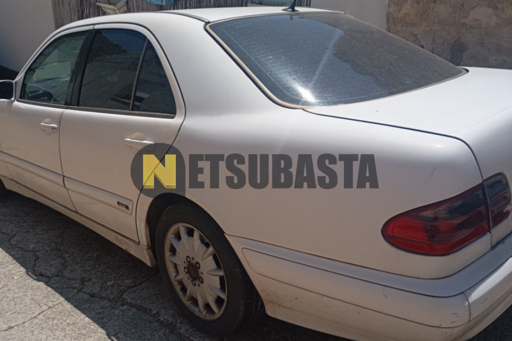 Mercedes-Benz E 270 CDI 2001