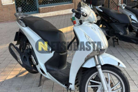 Honda Scoopy SH125 2015