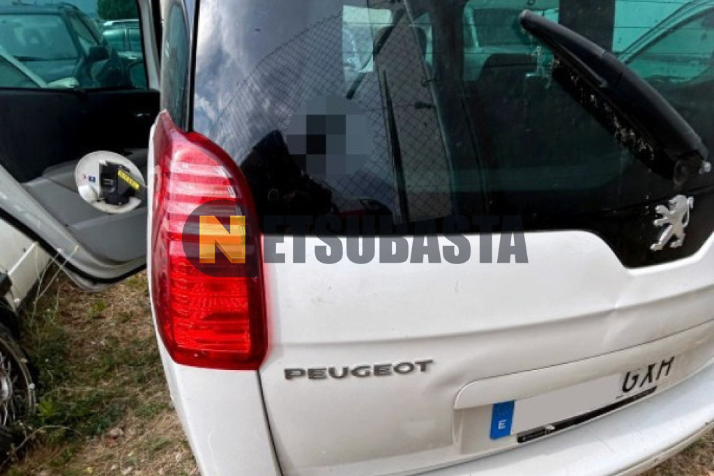 Peugeot 5008 2.0 HDI FAP 2010