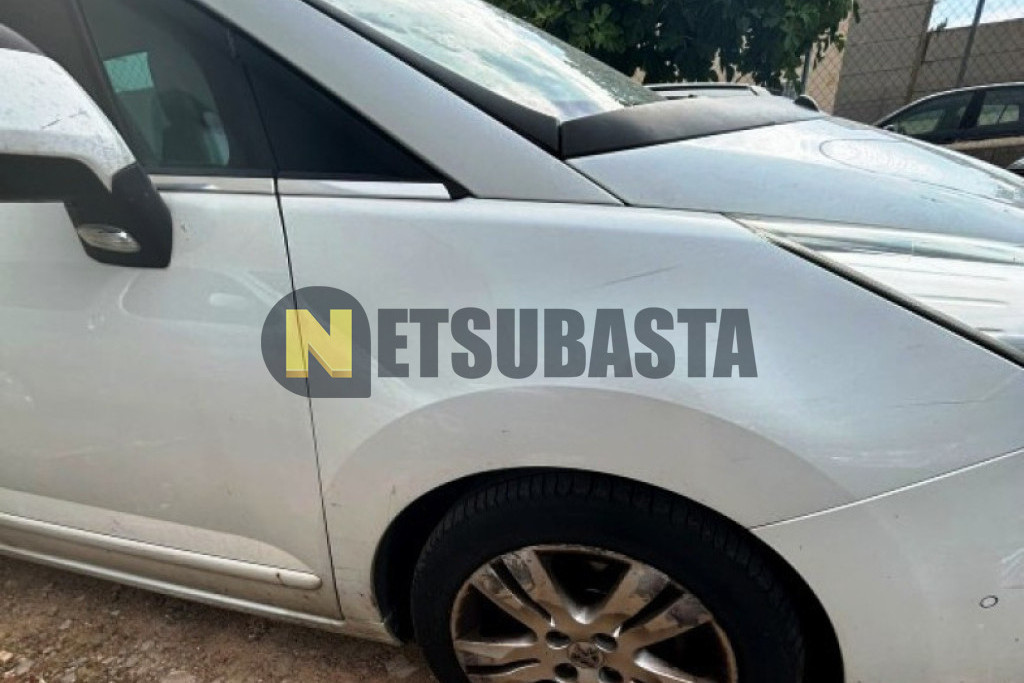 Peugeot 5008 2.0 HDI FAP 2010