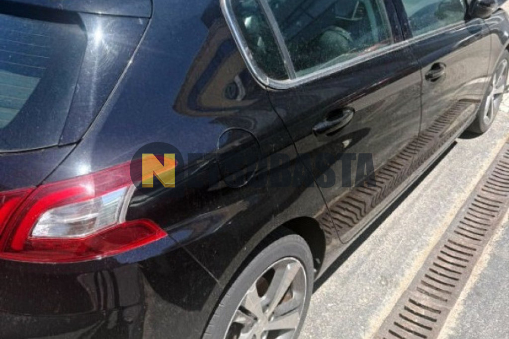Peugeot 308 1.6 HDi 2014