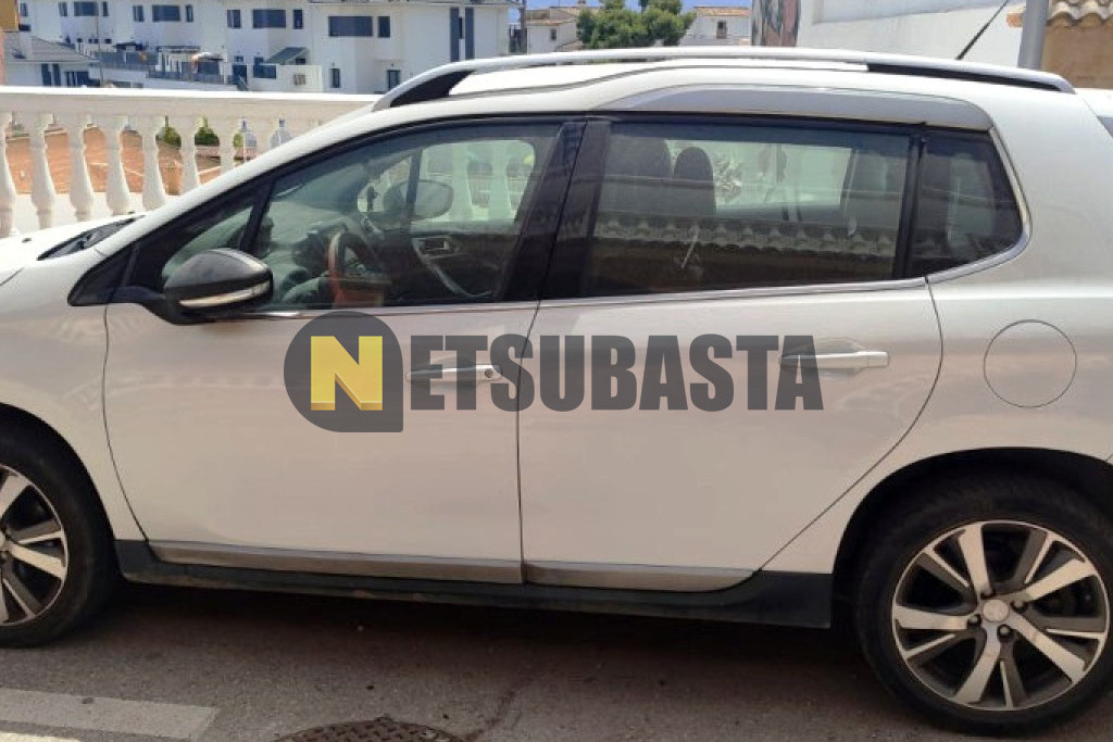 Peugeot 2008 1.2 PureTech 2016