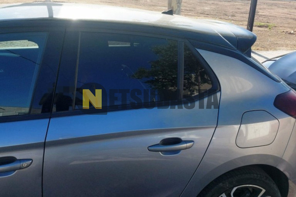 Opel Corsa 1.2T AT8 2023