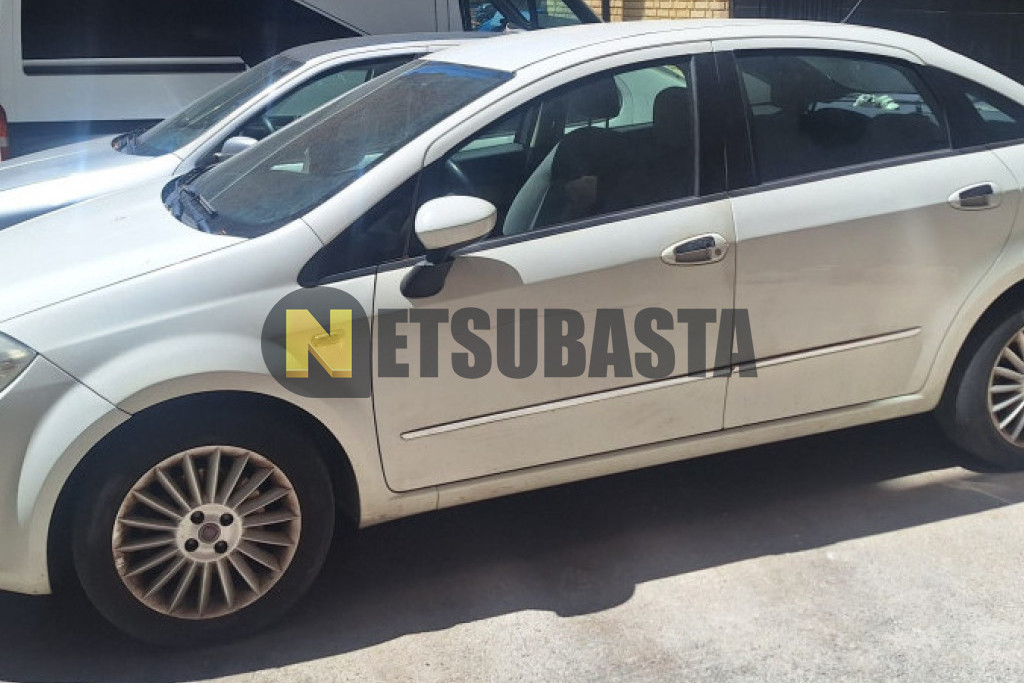 Fiat Linea 1.6 16v MultiJet 2009