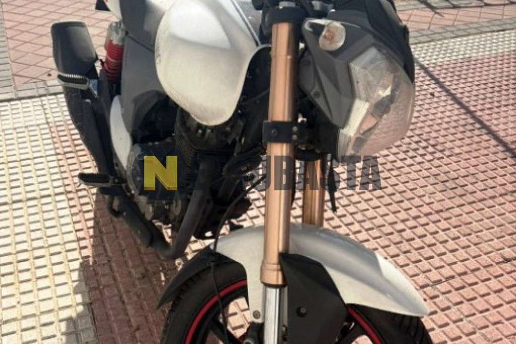 Keeway RKV 125 2015