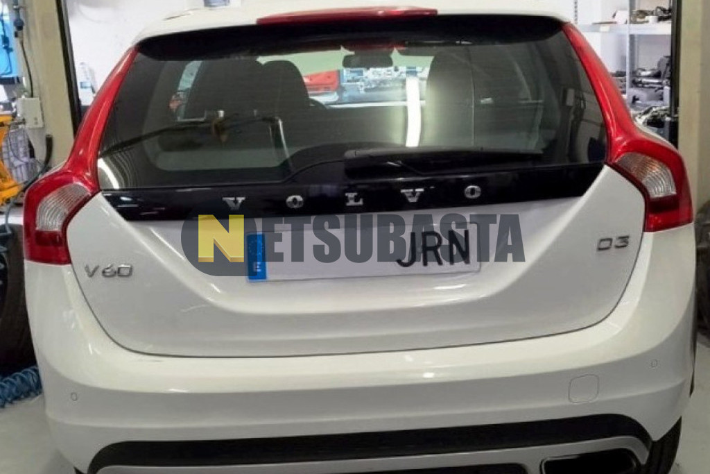 Volvo V60 Cross Country D3 2016