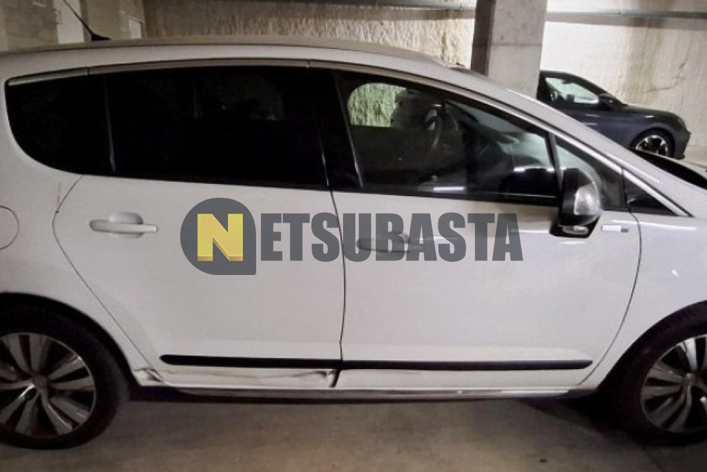 Peugeot 3008 1.2 PureTech 2016