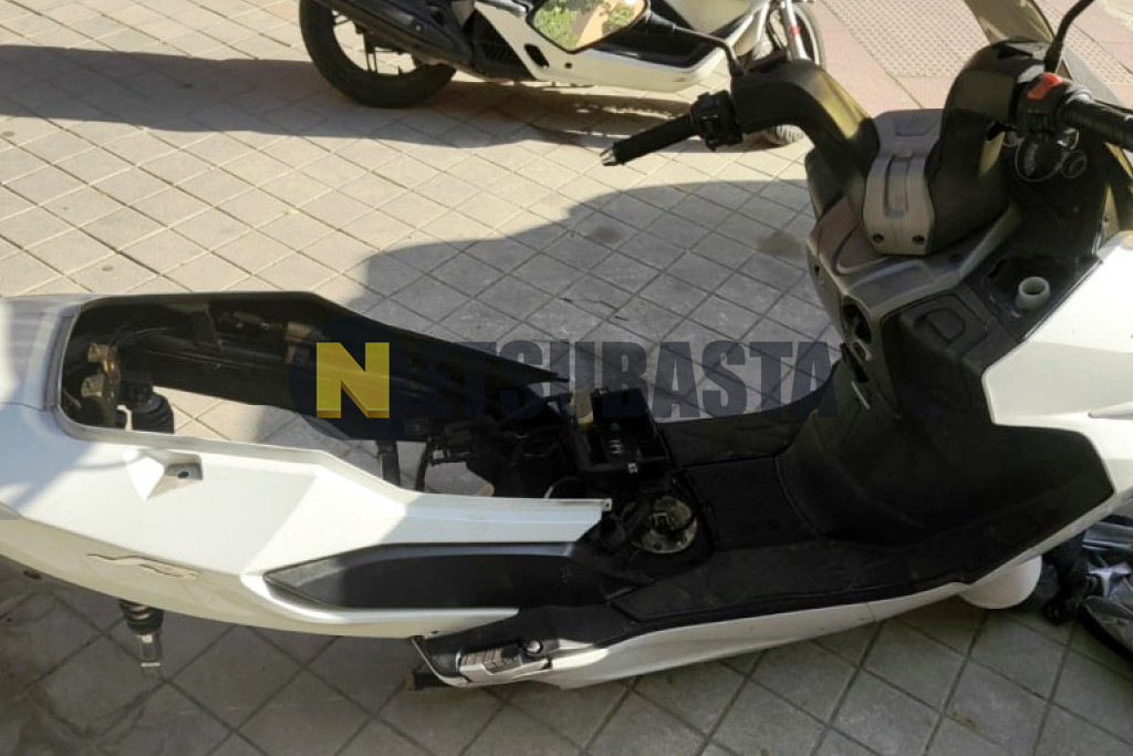 Daelim SV 125 2011