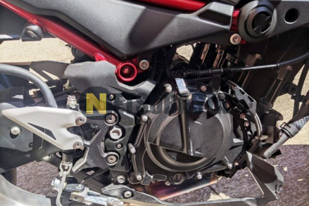 Kawasaki Z 500 2024