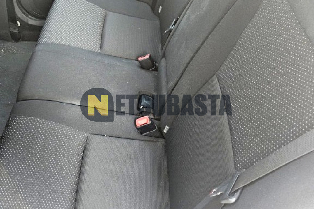 Toyota Auris 1.4 D-4D 2012