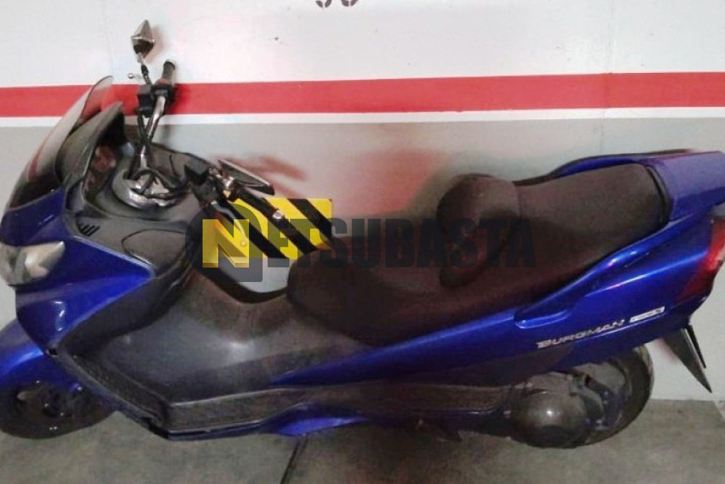 Suzuki Burgman 400 2006