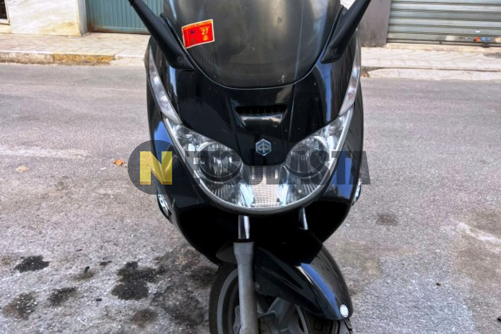 Piaggio X8 125 2004