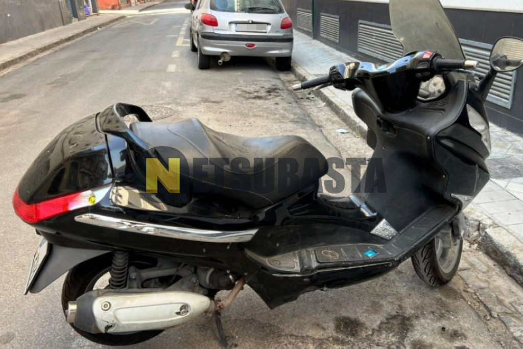 Piaggio X8 125 2004