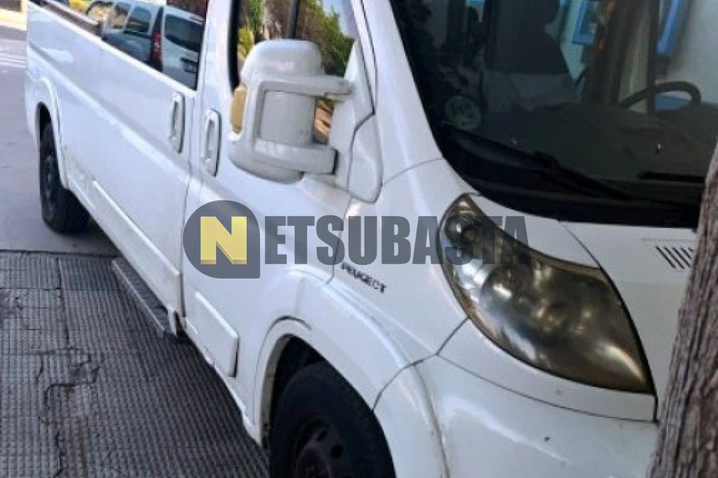 Peugeot Boxer Autobus 3.0 HDi 2008