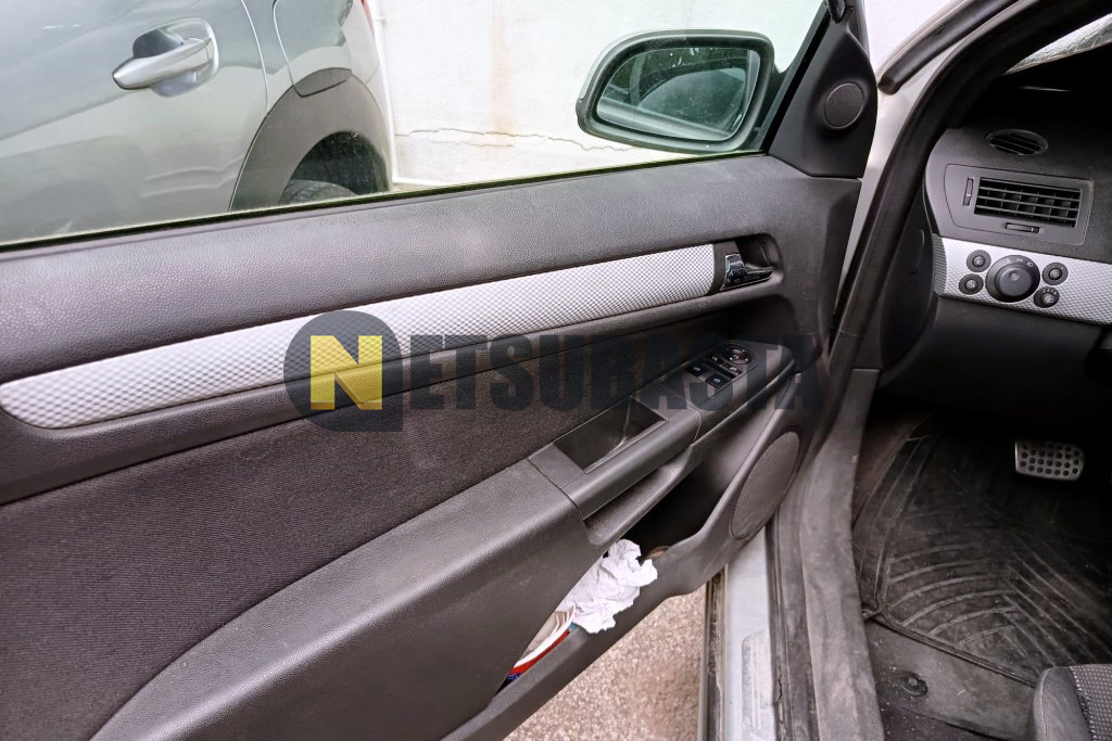 Opel Astra GTC 1.6 16V Easytronic 2008