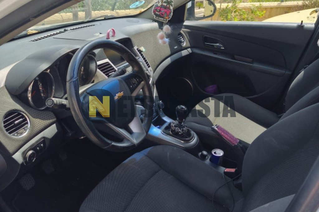Chevrolet Cruze 1.8 2013