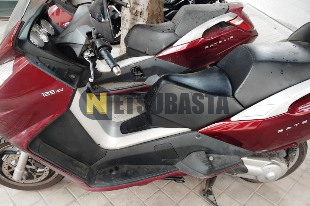 Peugeot Satelis 125 2006