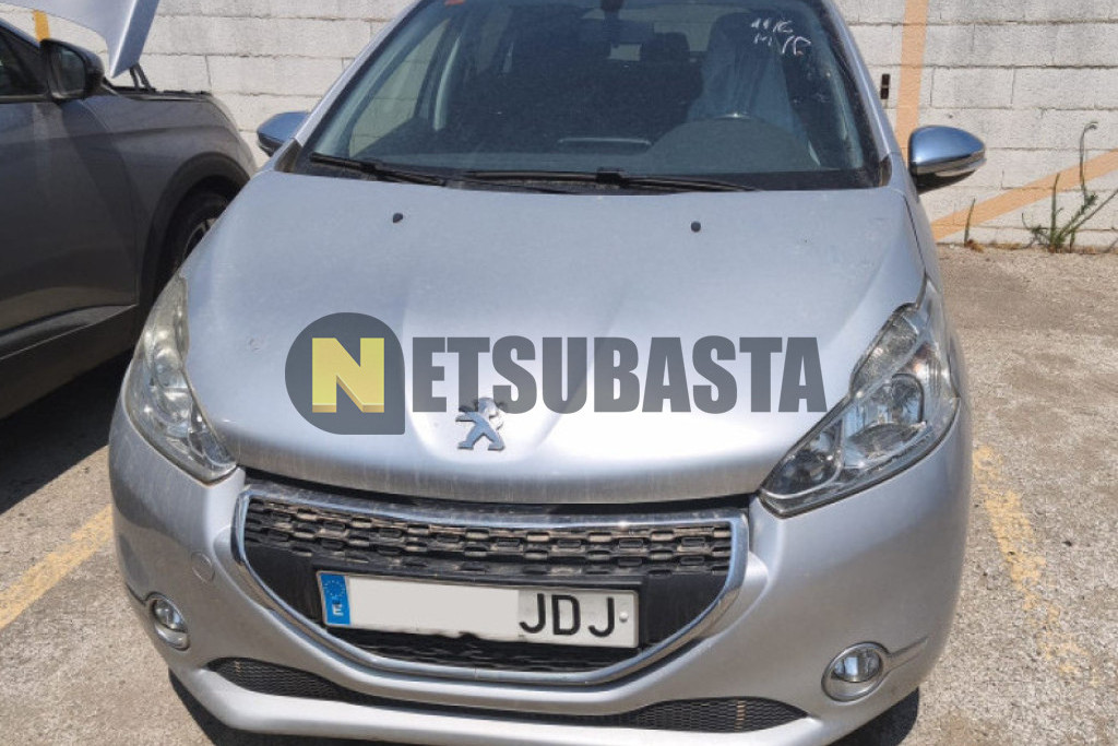 Peugeot 208 1.2 PureTech 2015