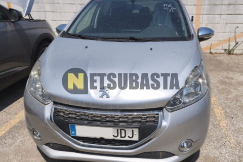 Peugeot 208 1.2 PureTech 2015