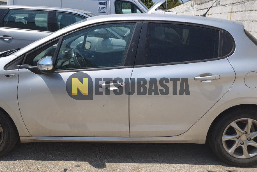 Peugeot 208 1.2 PureTech 2015