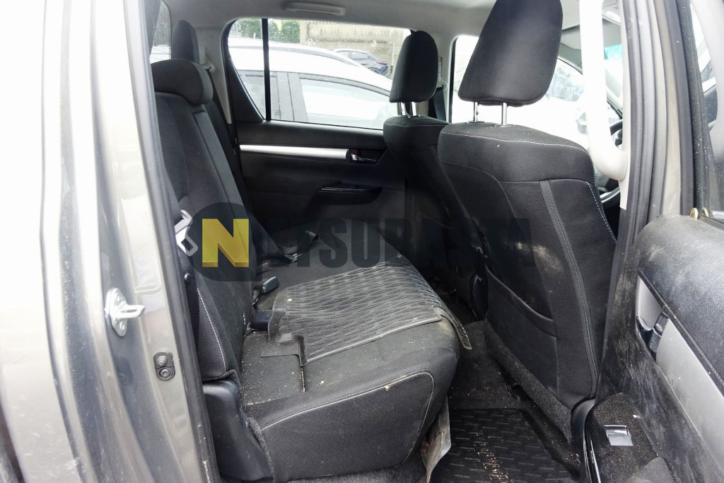Toyota Hilux Doble Cabina VXL 2.8D AT 2025