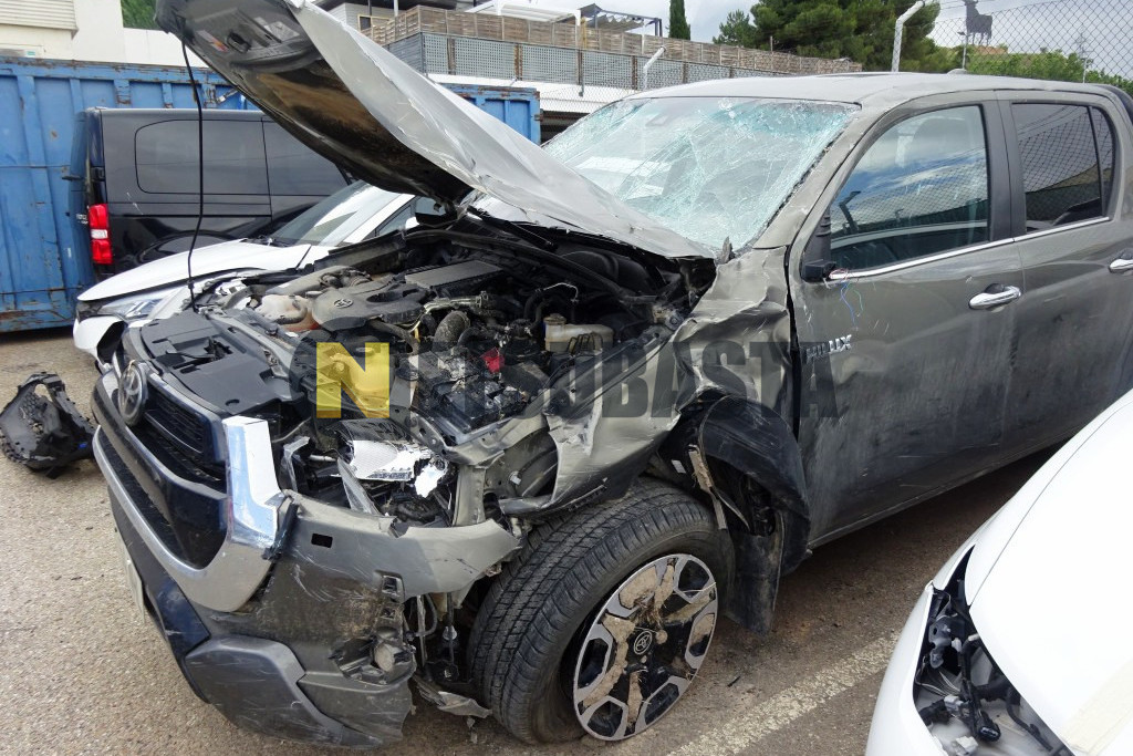 Toyota Hilux Doble Cabina VXL 2.8D AT 2025