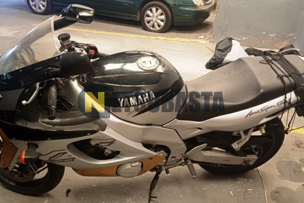 Yamaha YZF 600 Thundercat 2000