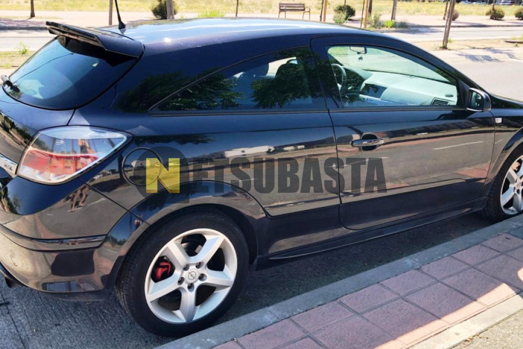 Opel Astra GTC 1.9 CDTi 2007