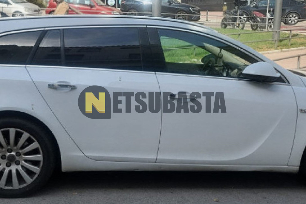 Opel Insignia Sports Tourer 2.0 CDTI 2010