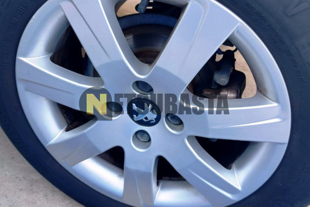 Peugeot 308 1.6 HDi 2013