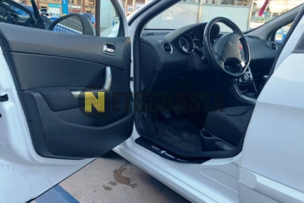 Peugeot 308 1.6 HDi 2013