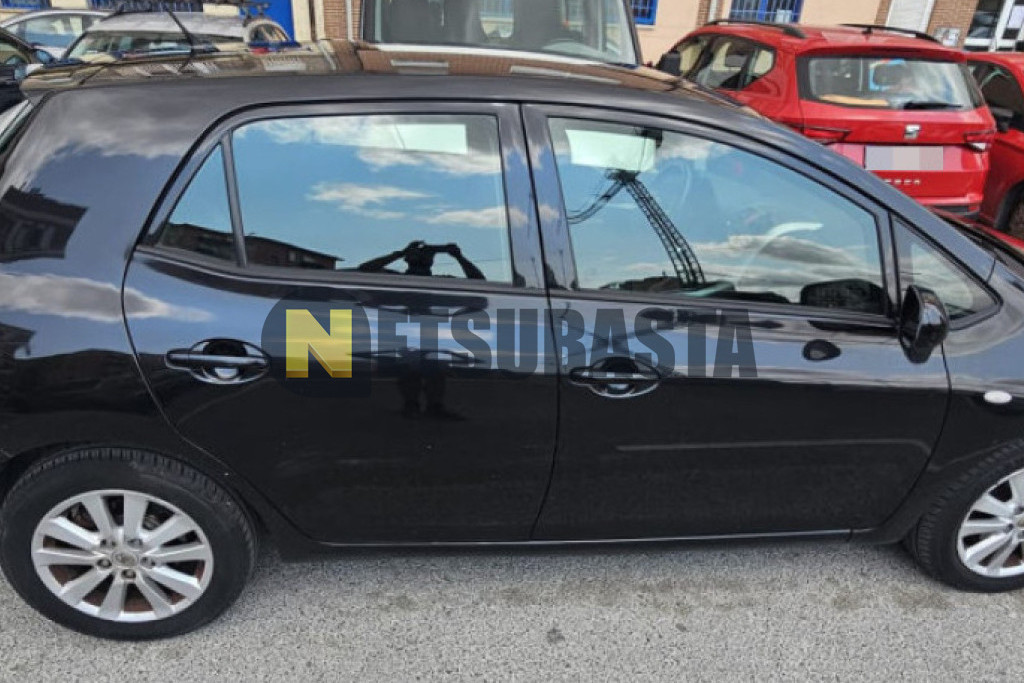 Toyota Auris 2.0 D-4D 2008