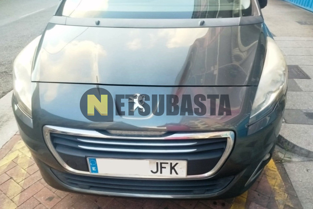 Peugeot 5008 1.6 VTi 2015